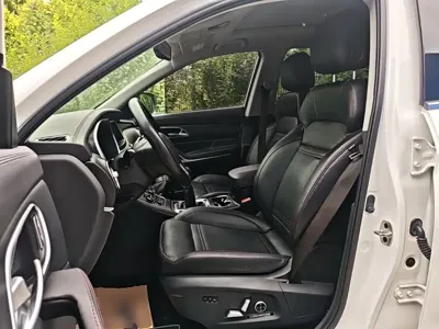 JAC Refine S7