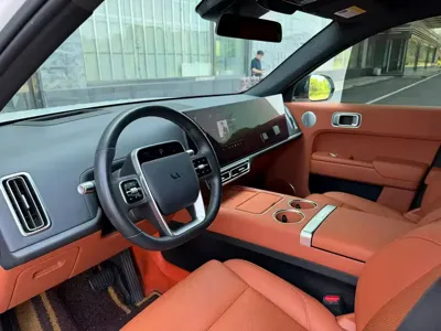 Li Auto Li L7