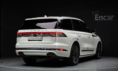 Lincoln Aviator