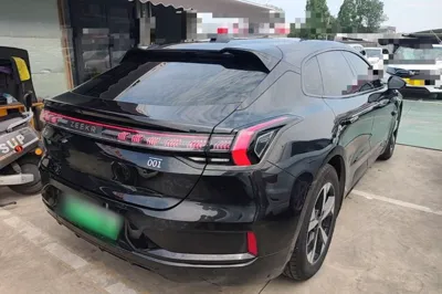 Zeekr 001