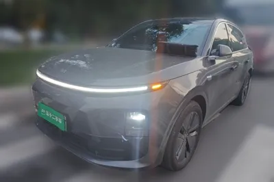 Li Auto L6