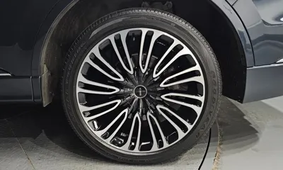 Lincoln Aviator