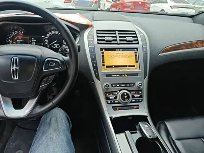 Lincoln MKZ