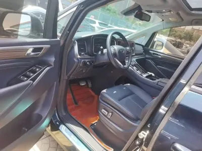 GAC Motor Trumpchi M8