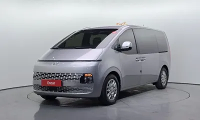 Hyundai Staria