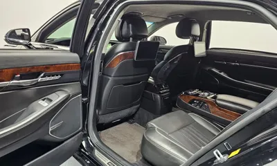 Genesis EQ900