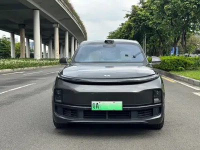 Li Auto Li L8