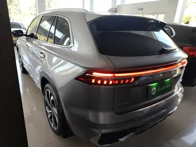 Geely Xingyue L