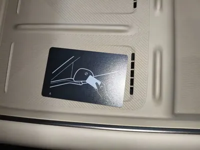 Li Auto 理想i8