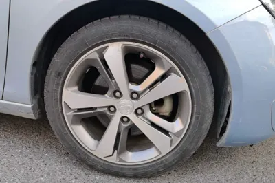 Peugeot 308S