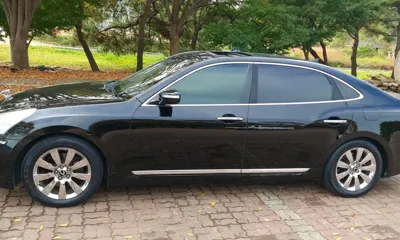Hyundai Equus