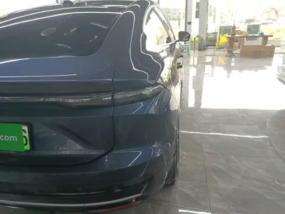 Nio EC6