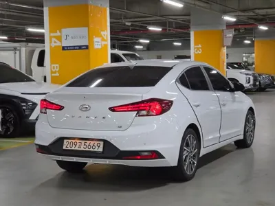 Hyundai Avante