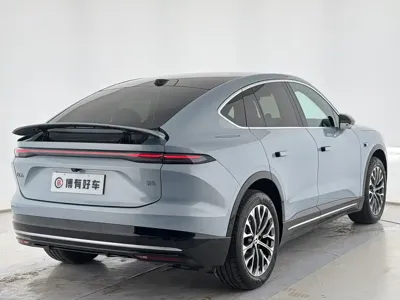 Nio EC6