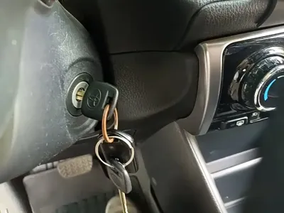 Toyota Yaris L