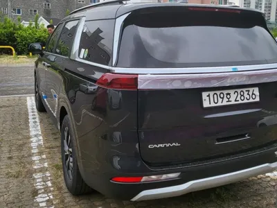 Kia Canival