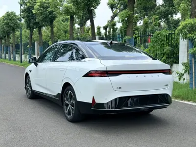 Xpeng P5
