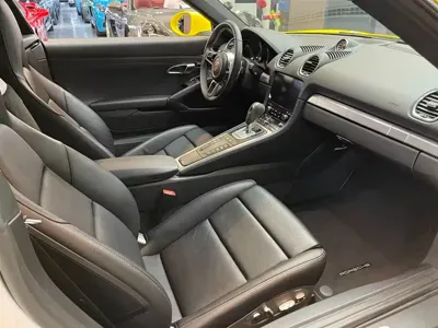 Porsche 718