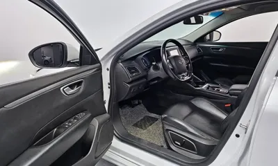 Renault-KoreaSamsung SM6