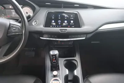 Cadillac XT4