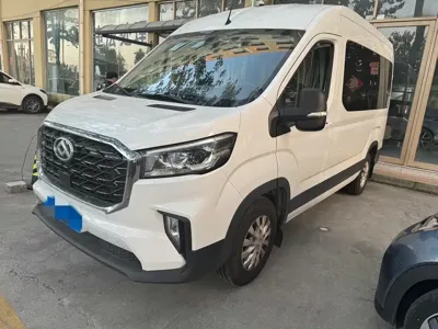 Maxus V90