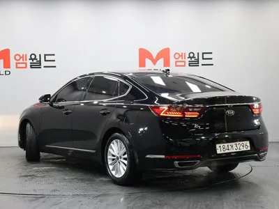 Kia K7