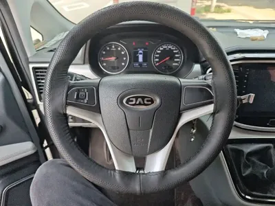 JAC Refine Refine M4