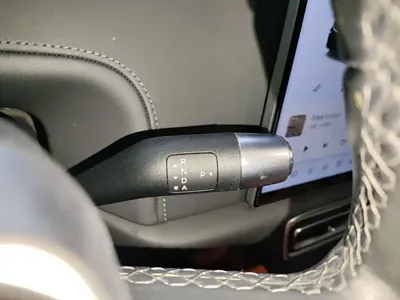 Li Auto Li L6