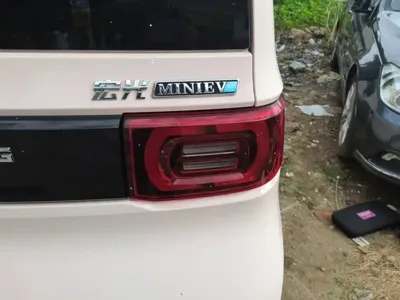 Wuling MINIEV