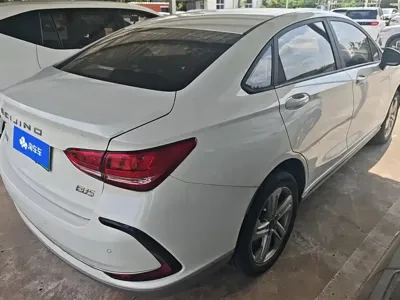 BAIC EU5
