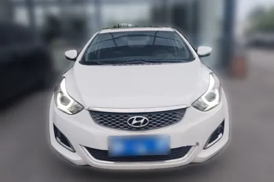 Hyundai Elantra (5th Generation