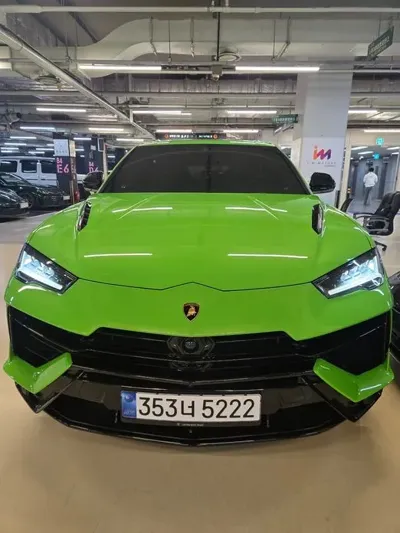 Lamborghini Urus