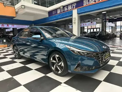Hyundai Elantra