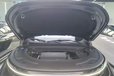 Li Auto L7