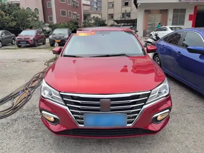 Roewe i5