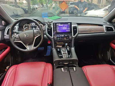 Honda UR-V