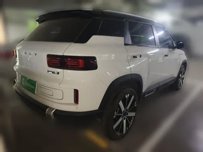 Geely ICON