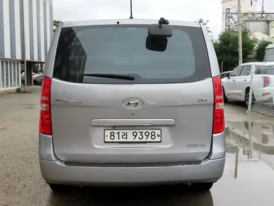Hyundai Starex