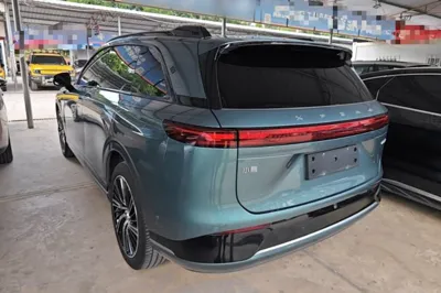 Xpeng G9