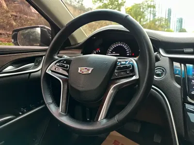 Cadillac XTS