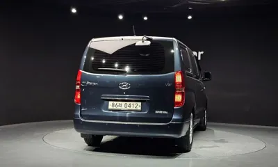 Hyundai Starex