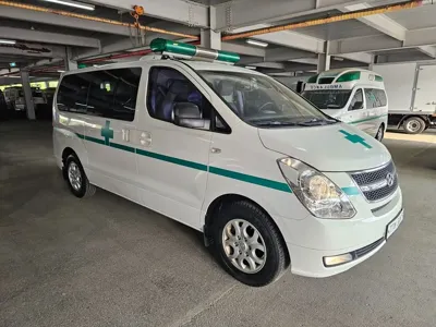 Hyundai Starex