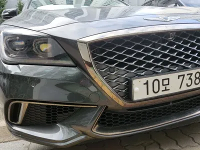 Hyundai Genesis
