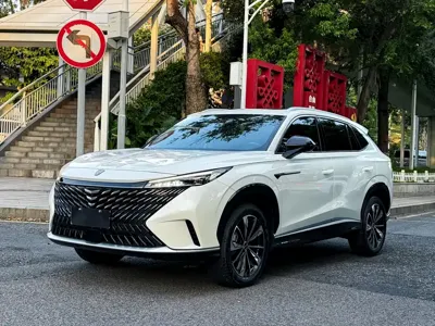 Roewe RX5