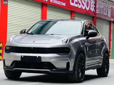 Lynk & Co 05