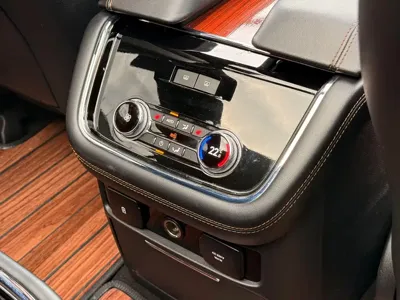 Lincoln Navigator