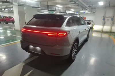Leapmotor C11