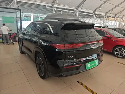 BYD 唐L
