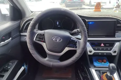 Hyundai Elantra (6th Generation