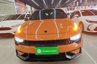 Lynk & Co 02 Hatchback